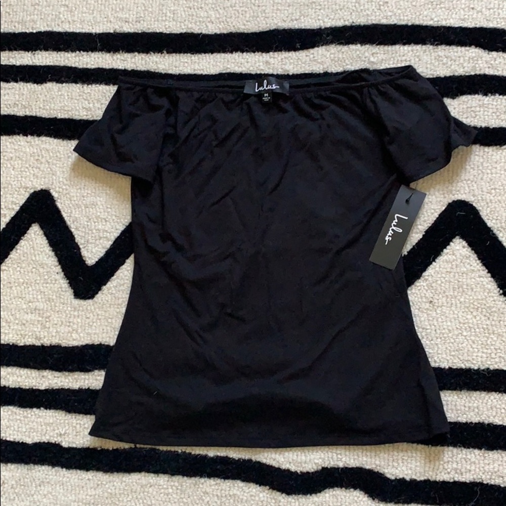 Lulus Off shoulder blacktop